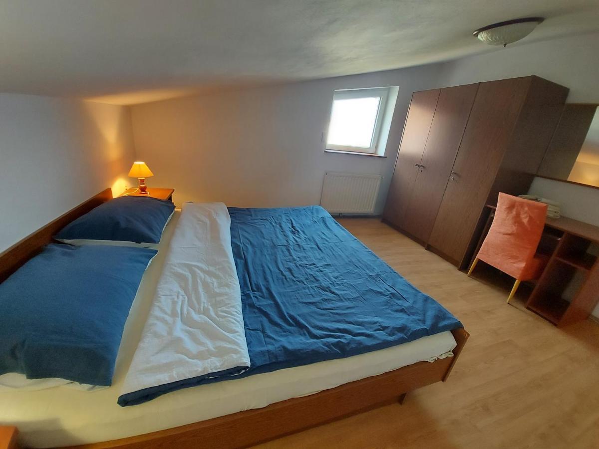 Apartments & Rooms Nensi Baška Esterno foto