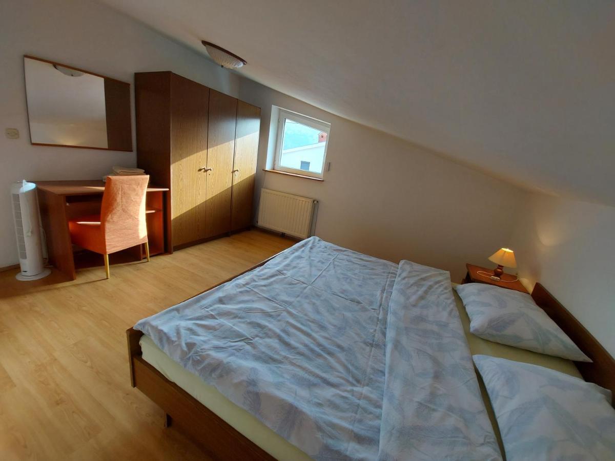 Apartments & Rooms Nensi Baška Esterno foto