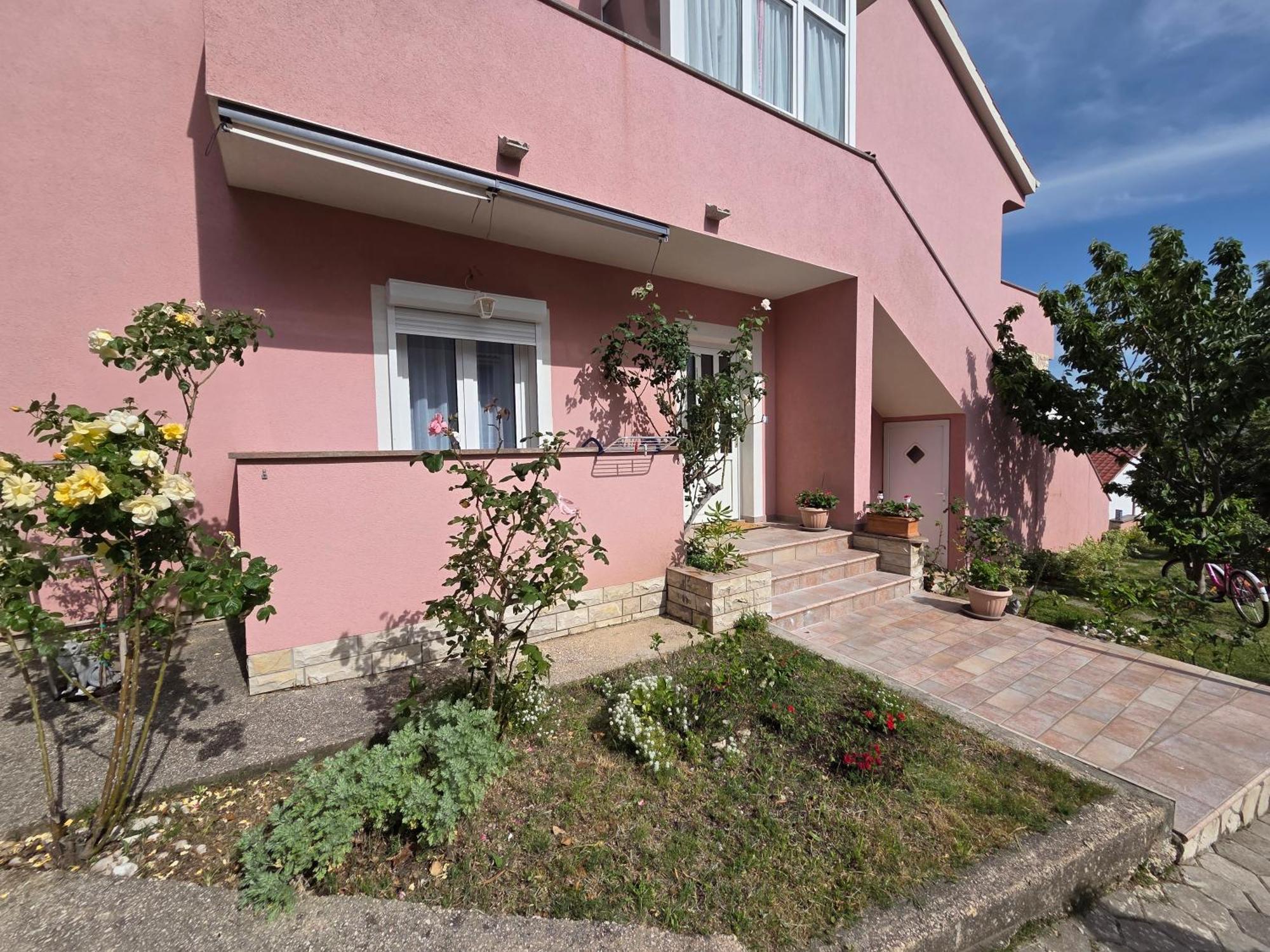 Apartments & Rooms Nensi Baška Esterno foto