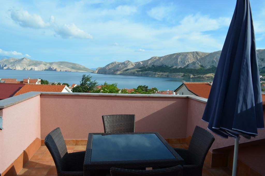 Apartments & Rooms Nensi Baška Esterno foto